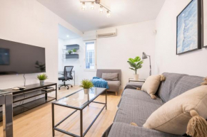 Moderno apartamento en el centro by beBalmy